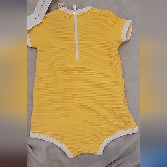 ⚠️SOLD⚠️BNWT Zulu & Zephyr onesie bathingsuit - Picture 3 of 4